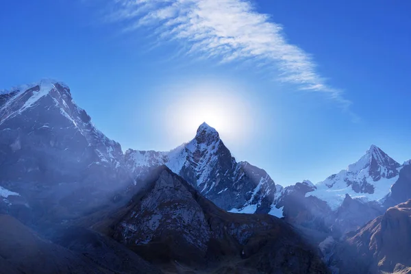 Vackra Berg Landskap Cordillera Huayhuash Peru Sydamerika — Stockfoto