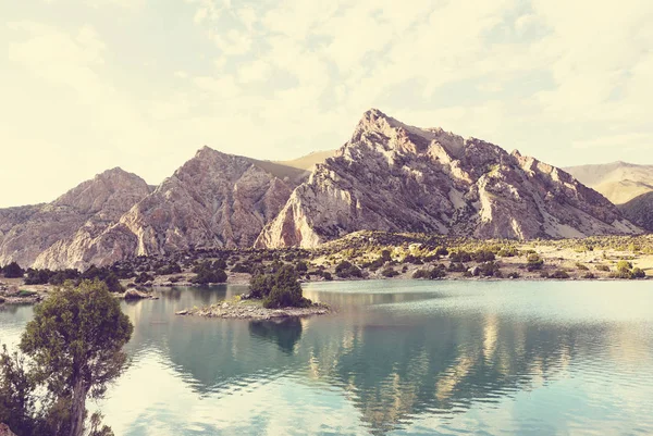 Красиві Спокійне Озеро Fann Гори Філія Памір Таджикистані — стокове фото