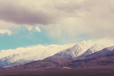Sierra Nevada Dağları doğal görünümü 