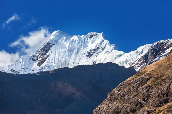 Piękne Górskie Krajobrazy Cordillera Huayhuash Peru Ameryka Południowa — Zdjęcie stockowe