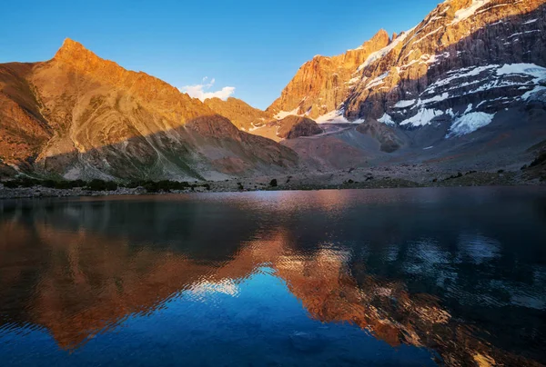 Schöner Ruhiger See Fanns Gebirge Pamirarm Tadschikistan — Stockfoto