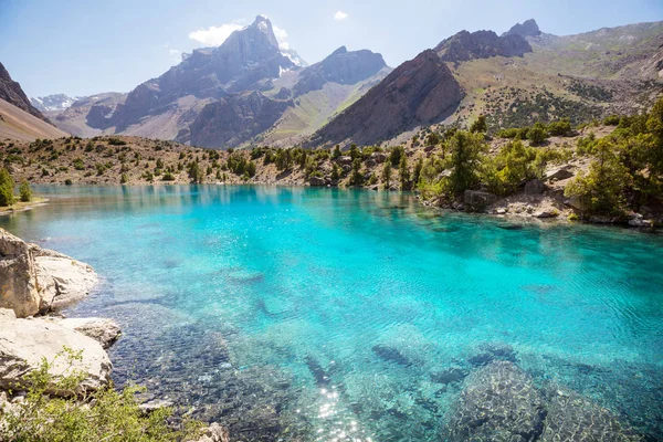 Belo Lago Sereno Nas Montanhas Fanns Ramo Pamir Tajiquistão — Fotografia de Stock