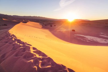 kum tepeleri Ölüm Vadisi Milli Parkı, Kaliforniya, ABD