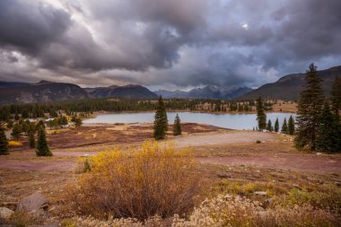Colorado, ABD 'de renkli bir sonbahar. Sonbahar sezonu.