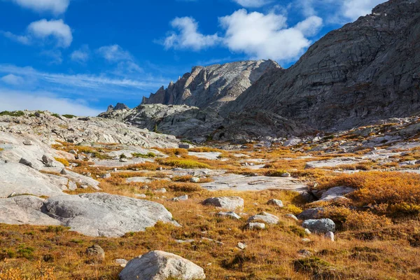 Πεζοπορία Στο Wind River Range Στο Γουαϊόμινγκ Ηπα Φθινοπωρινή — Φωτογραφία Αρχείου