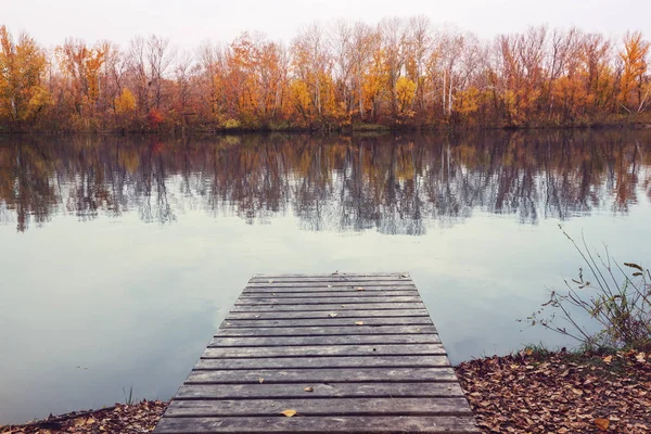 Hermoso Lago Temporada Otoño — Foto de Stock