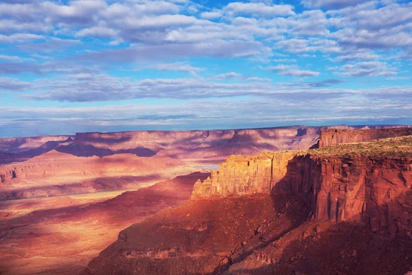 Wędrówka Parku Narodowym Canyonlands Utah Usa — Zdjęcie stockowe