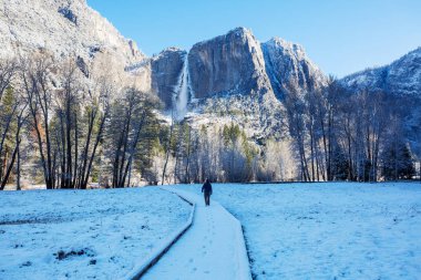 Yosemite Ulusal Parkı, Kaliforniya, ABD 'de kış mevsimi