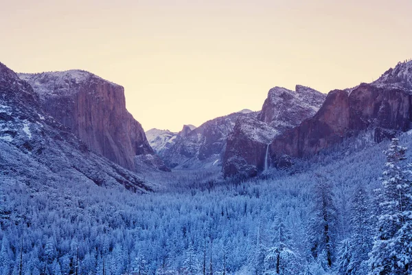 Temporada Invierno Parque Nacional Yosemite California — Foto de Stock
