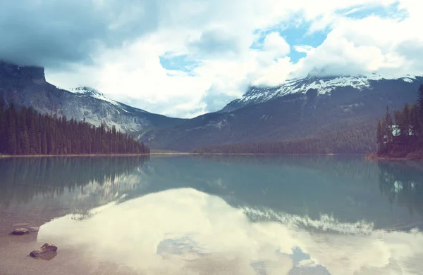 Serenity Emerald Lake Dans Parc National Yoho Canada Filtre Instagram — Photo