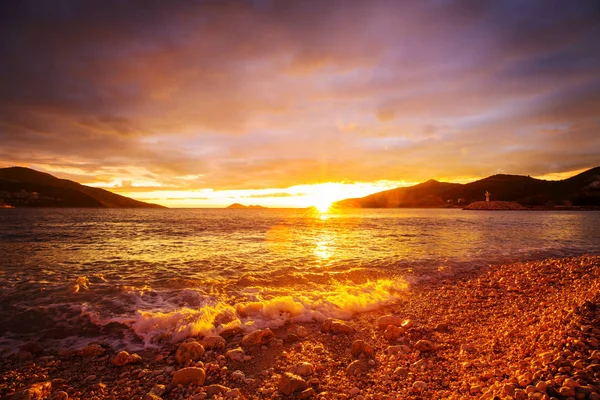 Scenic Colorful Sunset Sea Coast Good Wallpaper Background Image — Stock Photo, Image