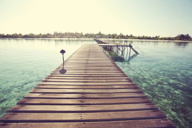 Kosta Rika, Orta Amerika tropik sahilde ahşap tahta