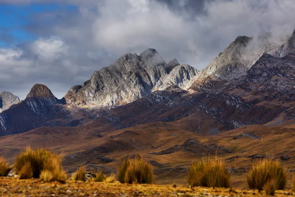 Краєвид Сніжна Гора Високий Андах Поблизу Huaraz Перу — стокове фото