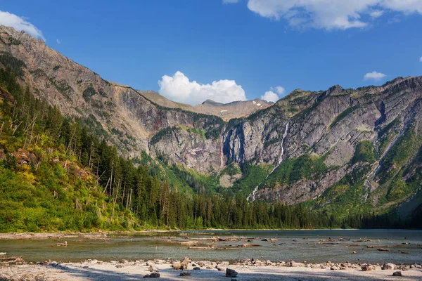 Lago Avalancha Parque Nacional Glacial Montana — Foto de Stock