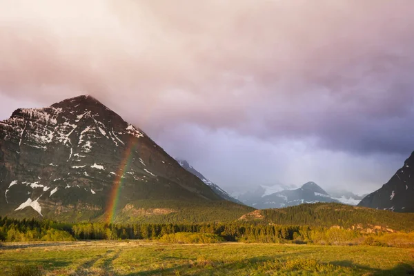 Rainbow Mountains Beautiful Natural Landscapes Picturesque Rocky Peaks Glacier National — Stock Photo, Image
