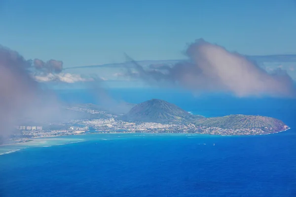 Hermosa Vista Aérea Sobre Cráter Cabeza Diamante Isla Oahu Hawaii —  Fotos de Stock