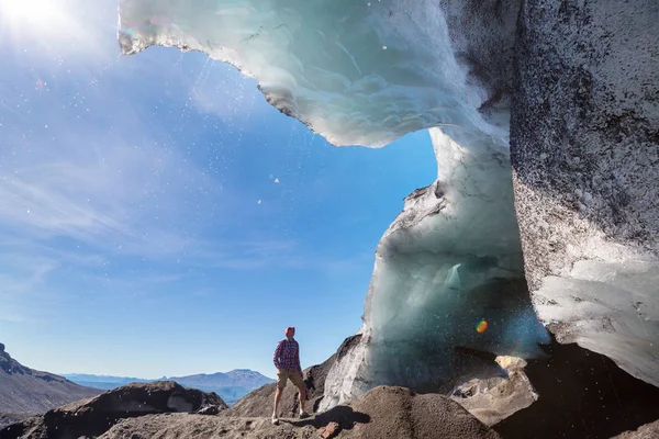 Mann Bei Wanderung Vulkanregion Araukanien Chile Südamerika — Stockfoto