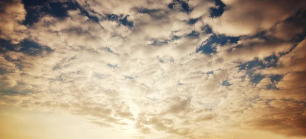 Nuvens Tempestade Incomuns Pôr Sol Adequado Para Fundo — Fotografia de Stock