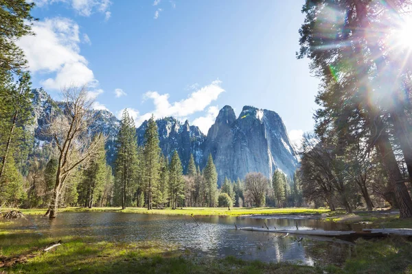 Krásné Předjaří Krajiny Yosemitském Národním Parku Yosemite Usa — Stock fotografie