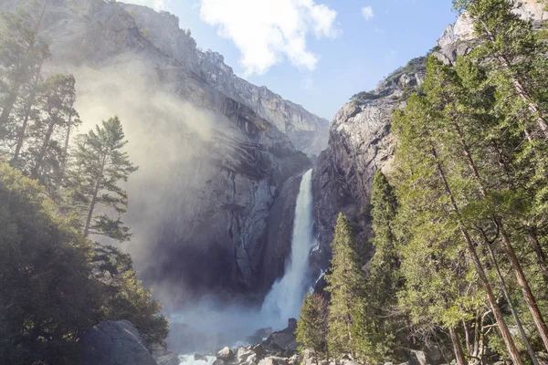 Wasserfälle Yosemite Nationalpark Kalifornien — Stockfoto