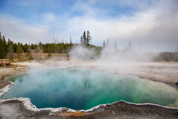 Inspiring Natural Background Pools Geysers Fields Yellowstone National Park Usa — Stock Photo, Image