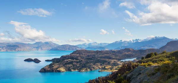 南パタゴニア チリの砂利道Carretera Australに沿って美しい山の風景 — ストック写真