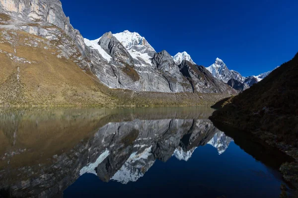 Hermosos Paisajes Montañas Cordillera Huayhuash Perú América Del Sur — Foto de Stock