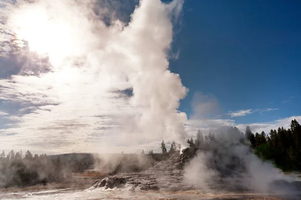 Inspirerande Naturlig Bakgrund Pooler Och Gejsrar Fält Yellowstone National Park — Stockfoto