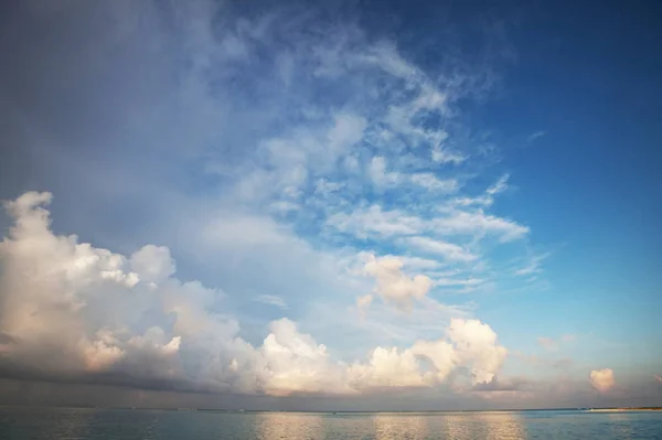 Spiaggia Sulla Costa Dell Oceano — Foto Stock