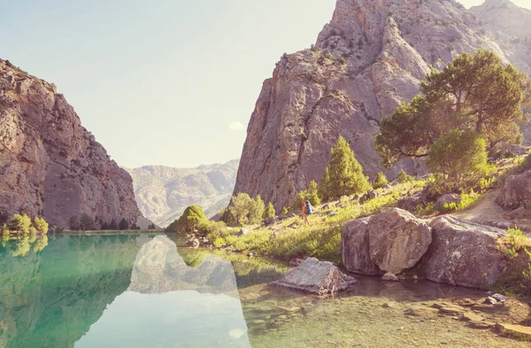 Hermoso Lago Sereno Las Montañas Fanns Rama Pamir Tayikistán — Foto de Stock
