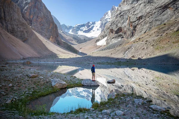 Beau Lac Serein Dans Les Montagnes Fanns Branche Pamir Tadjikistan — Photo