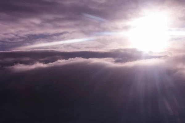 Blå Himmel Bakgrund Med Små Moln — Stockfoto