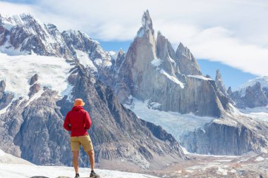 Patagonya dağlarında yürüyüş, Arjantin