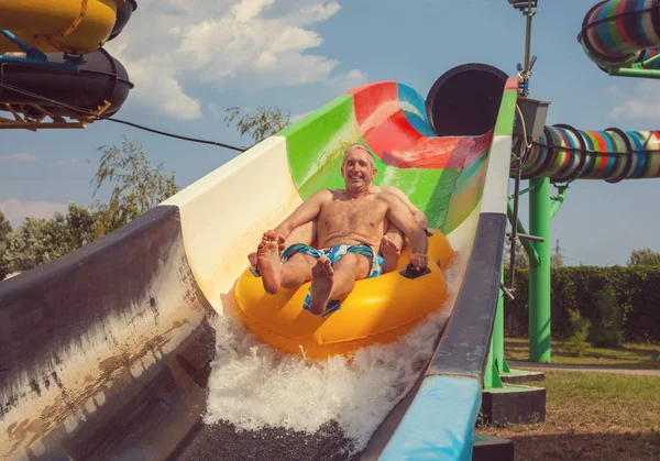 Modrý Aqupark Pozadí Oblohy — Stock fotografie