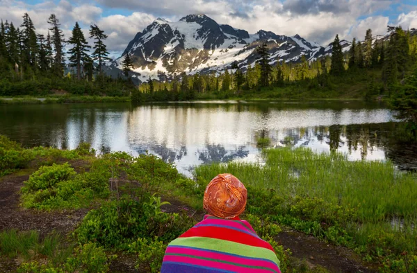 Lac Panoramique Avec Reflet Mont Shuksan Washington États Unis — Photo