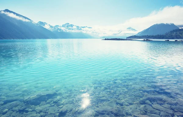 Escursione Alle Acque Turchesi Del Pittoresco Lago Garibaldi Vicino Whistler — Foto Stock