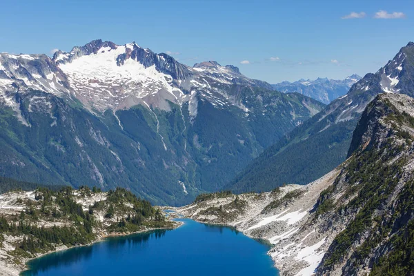 Puncak Gunung Yang Indah Pegunungan Cascade Utara Washington Usa — Stok Foto