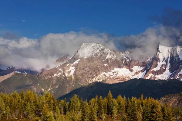 Vue Pittoresque Sur Montagne Dans Les Rocheuses Canadiennes Été — Photo