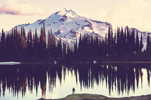 Image Lake Glacier Peak Washington Usa — Stock Photo, Image