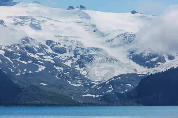 Randonnée Dans Les Eaux Turquoise Pittoresque Lac Garibaldi Près Whistler — Photo