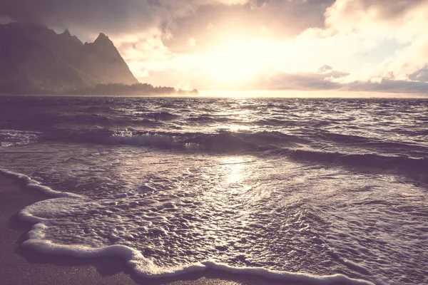 Krásná Scéna Tunelech Beach Ostrově Kauai Havaj Usa — Stock fotografie