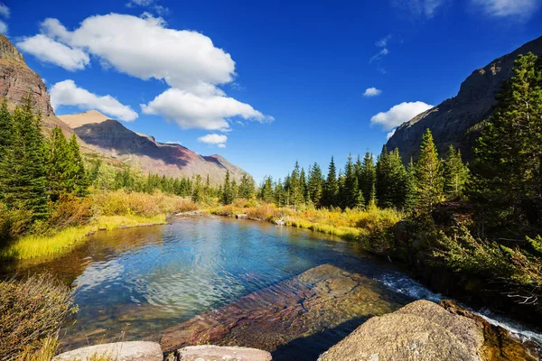 Festői Sziklás Csúcsok Glacier Nemzeti Park Montana Amerikai Egyesült Államok — Stock Fotó