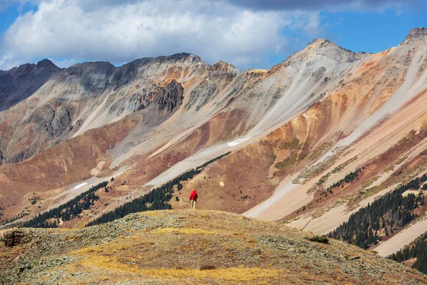 Caminata Las Montañas Otoño Tema Temporada Otoño — Foto de Stock