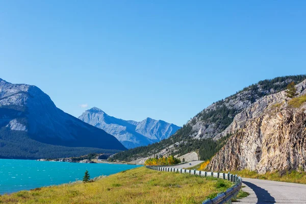 Beautiful Autumn Season Canadian Mountains Fall Background — Stock Photo, Image