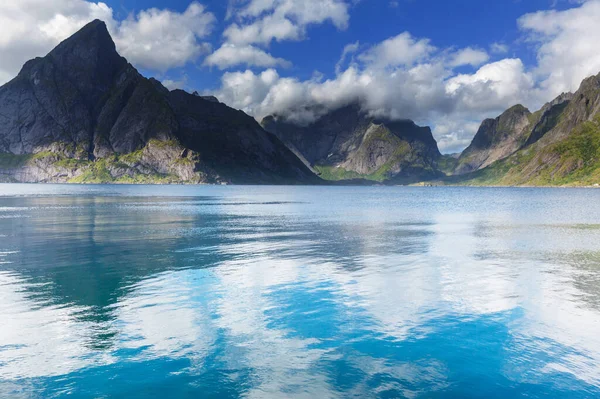 Bellissimi Paesaggi Nelle Isole Lofoten Norvegia Del Nord Stagione Estiva — Foto Stock