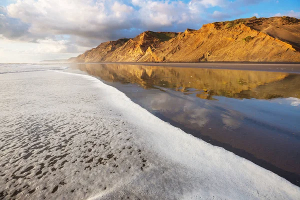 Piękny Zachód Słońca Plaży Ocean Beach Nowej Zelandii Inspirujące Środowisko — Zdjęcie stockowe