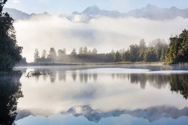 Krásné Přírodní Krajiny Cook Odraz Lake Matheson Jižní Ostrov Nový — Stock fotografie