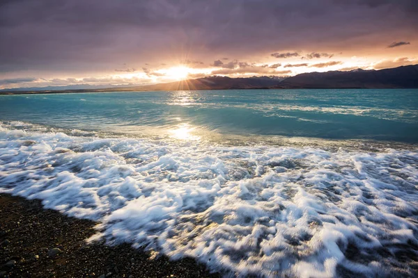 뉴질랜드의 놀라운 풍경입니다 호숫가 — 스톡 사진