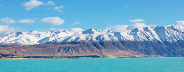 ニュージーランドの素晴らしい自然景観 日没時の山湖 — ストック写真