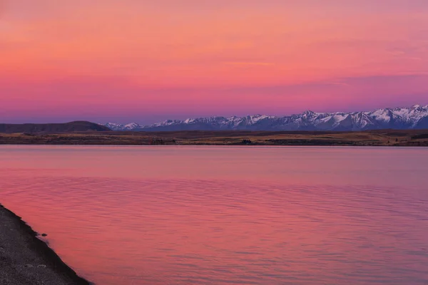 Geweldige Natuurlijke Landschappen Nieuw Zeeland Bergen Meer Bij Zonsondergang — Stockfoto